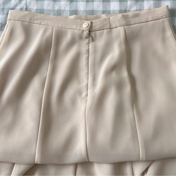 Joseph Ribkoff Nude Crepe Midi Skirt Size 8 Romantic Feminine Oldies Chic - Picture 7 of 12